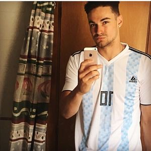 Meet your Posher, Andrew